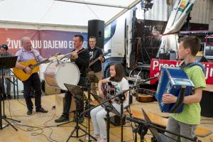 003 prevzem gasilskega vozila Foto atelje Postojna